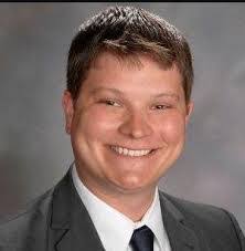 Dennis Kessler's Instagram, Twitter & Facebook