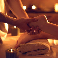For example, by playing games like scavenger hunts, doing activities like virtual chocolate tastings, and going on online dates. 27 Best Things To Do On Valentine S Day In 2021 Fun Date Ideas