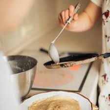 La date est calculée par rapport à noël. Degustez Des Crepes Locavores Avec Les Produits Porte De Maurienne