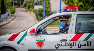 أن هذا قياس غير صحيح؛ لأن حالة الحائض والنفساء غير حالة الجنب، الحائض والنفساء مدتهما تطول وربما شق عليهما ذلك وربما نسيتا الكثير من حفظهما للقرآن الكريم. ØªÙ…Ù‡ÙŠØ¯Ø§ Ù„ØªØ®ÙÙŠÙ Ø§Ù„Ø­Ø¬Ø± Ù„ÙØªÙŠØª ÙŠØ¨Ø¹Ø« Ø¯ÙˆØ±ÙŠØ§Øª Ù„Ù„ÙˆÙ„Ø§Ø© ÙˆØ§Ù„Ø¹Ù…Ø§Ù„ Ù„Ø¥Ù„ØºØ§Ø¡ ÙˆØ±Ù‚Ø© Ø§Ù„ØªÙ†Ù‚Ù„ Ø¯Ø§Ø®Ù„ Ø§Ù„Ù…Ø¯Ù† Ù…Ù…Ù„ÙƒØªÙ†Ø§