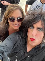 The Cure concert with tribute band