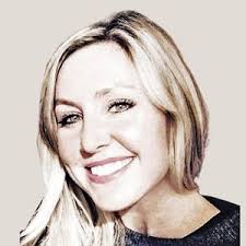 Kim Peiffer's Instagram, Twitter & Facebook