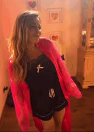 ¡olvídate de la plancha con la nueva aplicación planchapp! Cathybarriga Lavin Gif Cathybarriga Lavin Cathy Discover Share Gifs