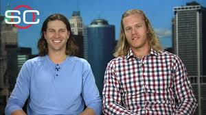 New york mets pitcher jacob degrom was easily recognized during the team's world series run by his long, brown hair, which he has decided to keep. Who Wins The Hair Battle Between Degrom And Syndergaard Espn Video