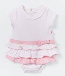 Aproximadamente 70% das vendas são feitas com financiamento próprio, em carnês; Roupa Infantil Bebe E Recem Nascido Lojas Renner Roupas Roupas Infantil Pano