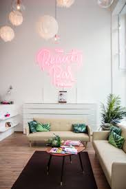 #salon #salongoals #hair #hairdresser #amr #beauty #beautysalon #salongoals. Vienna Picks The Beauty Bar Friseursalon Inneneinrichtung Schonheitssalon Einrichtung Schonheitssalon Design