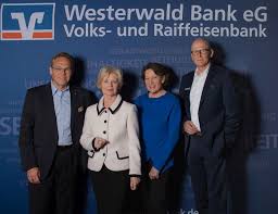 Select your bank here genode51ww1. Westerwald Bank Zeigt Kunst Stucke Von Brigitte Struif Ww Kurier De