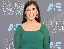 $25 million after making her name on nbc's blossom and doing a lot of voice acting for shows like hey arnold! and kim possible, bialik got her ph.d in neuroscience in 2007, setting her up for her role as dr. Mayim Bialik Biography Net Worth Kids And The Ex Husband Michael Stone Wikidaddy