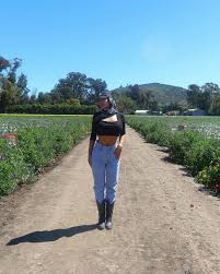 It's my Birthday EVE and my family has already spoiled the hell outta me 😭  Prepare to be sick of me because apparently it's just the beginning🤭 My  life is a real