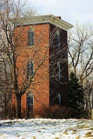 Abandoned Tower Bowling Green Oh So Simple But So Elegan Flickr Abandoned Ohio Abandoned Abandoned Houses