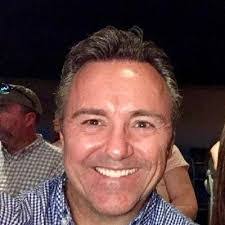 Robert Moylan's Instagram, Twitter & Facebook