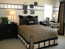 Boy S Room Bedroom Themes Hollywood Theme Bedrooms Movie Themed Rooms