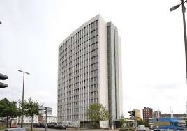 Wie lebt es sich bei der gewoba? Bezahlbare Wohnungen In Ehemaligem Bundeswehrhochhaus News Ivv Immobilien Vermieten Verwalten Das Magazin Fur Die Wohnungswirtschaft