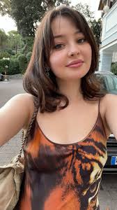 Eileen Kelly's Instagram, Twitter & Facebook