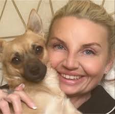 Hi you all, I'm looking for a reliable handyman, that doesn't charge the  earth. Could you recommend anyone?Thank you.