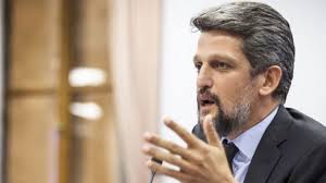 Garo paylan, 3 ekim 1972 tarihinde i̇stanbul'da dünyaya gelmiştir. Turkey Should Stop Pouring Oil On Fire In Karabakh Garo Paylan Panorama Armenian News