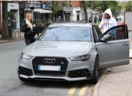 تايلور وارد تعلن خطوبتها من رياض محرز. Ø§Ø±ØªØ¨Ø·Øª Ø¨Ø²Ù…ÙŠÙ„Ù‡ ÙÙŠ Ø§Ù„Ø³ÙŠØªÙŠ ÙˆØ§Ø¨Ù†Ø© Ù…Ù„ÙŠÙˆÙ†ÙŠØ±Ø© Ù…Ø¹Ù„ÙˆÙ…Ø§Øª Ù„Ø§ ØªØ¹Ø±ÙÙ‡Ø§ Ø¹Ù† ØµØ¯ÙŠÙ‚Ø© Ø±ÙŠØ§Ø¶ Ù…Ø­Ø±Ø² Ø§Ù„Ø¬Ø¯ÙŠØ¯Ø© Ù„Ø§ÙŠÙ Ù†ÙŠÙˆØ²