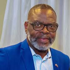 Remembering the 78th birthday of drummer Richie Hayward best known as a  founding member and drummer in the band Little Feat. He performed with  several bands and worked as a session player.