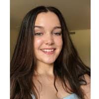 Jewel Ledbetter's Instagram, Twitter & Facebook