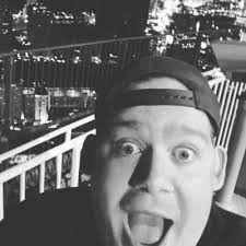 Jonathan Read (@Jread123)