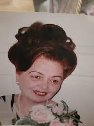 Viața bate filmul în cazul Mihaelei Tatu. După ce în primăvară s-a trezit  înlocuită cu Mirela Vaida la cârma emisiunii de la Antena 1, pentru ca  într-un final să se renunțe la