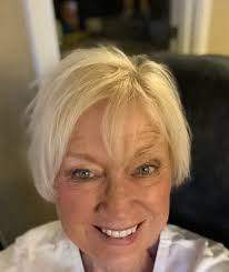 Mary Singer (@singer1968)