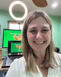 Holly Forman's Instagram, Twitter & Facebook