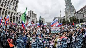 По меньшей мере один участник протеста задержан. Meriya Moskvy Otkazala V Provedenii Mitinga 24 Avgusta Novosti Iz Germanii O Rossii Dw 15 08 2019