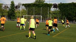 ⬇ descargar imágenes de niños jugando parque, fotos de niños jugando parque sin royalties busca imágenes premium de alta calidad en depositphotos precios accesibles El Poder Del Futbol Para Cambiar Los Barrios Madrilenos As Com