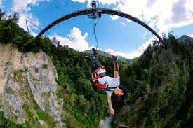 We did not find results for: Bungee Canyon Swing In Tirol In Osterreich