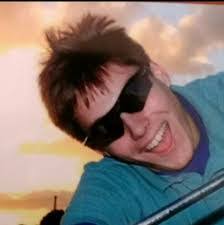 Alex Doud's Instagram, Twitter & Facebook