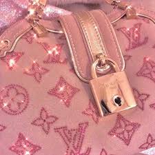 Up to 80% off designer clothes, designer bags, homeware and beauty brands. 2 338 Likes 31 Comments Baby Benz Bladeslut On Instagram What S Your Top 3 Fave Designe Pink Tumblr Aesthetic Baby Pink Aesthetic Pastel Pink Aesthetic