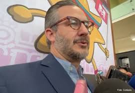 En sinergia con empresarios, gobierno de Coahuila entrega 12 mil pares de  calzado