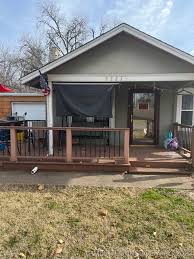 Mark and Carolyn Cavins