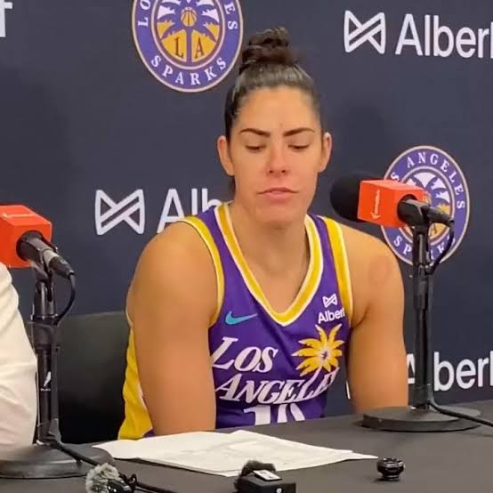 Kelsey Plum faces a frustrating season amidst trade rumors in Los Angeles, do AI tạo
