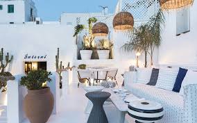Bahrain national carrier gulf air celebrated its inaugural flight to santorini in greece as flight gf034 was welcomed into santorini international airport with a water cannon salute. The Best Restaurants In Mykonos Telegraph Travel