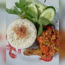 Nasi Uduk Ayam Geprek Ayam Geprek Sambel Korek Stock Photo Edit Now 1314253454 Tak Wanwan