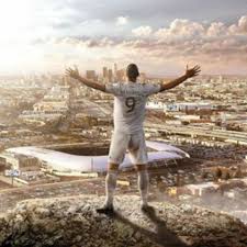 Weitere ideen zu fussball, zlatan ibrahimović, fußball kunst. So Reagiert Ibrahimovic Auf Drohungen Schandung Seiner Statue Kroatien Nachrichten