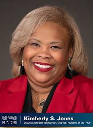 Kendra Adams (@mskadams)