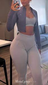 thick thighs : rLearmannTwins