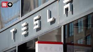 Bildplus Inhalt Irrer Tweet Um Borsen Aus Fahrt Musk Tesla Mit Absicht Gegen Die Wand Tesla Borse Finanztipps