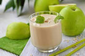 Prepara Este Licuado De Manzana Y Avena Para Desinflamar El Vientre