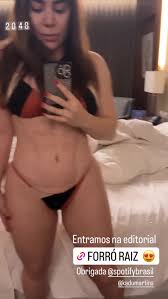 Naiara Azevedo - Porno-Videos & Fotos - EroMe