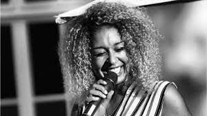 N'oubliez pas les paroles ! N Oubliez Pas Les Paroles La Choriste Jessie Fasano Maman Pour La 2e Fois Gala