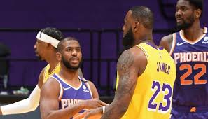 Having players like kawhi leonard, joel embiid, and chris paul that can get to their spots when the defense tightens up can be the difference between a first round exit and a deep playoff run. Nba Lebron Reagit A Sa Premiere Face A Chris Paul En Playoffs