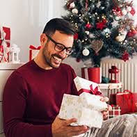 Er ist, weiß gott, kein dummerjahn, er kennt ein jedes kind, und wenn er an die türe pocht, dann mach ihm auf geschwind! Weihnachtsgeschenke Fur Ihre Liebsten Viele Tolle Ideen Real De