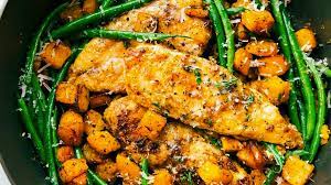 Add a steamed vegetable or some garden fresh sliced tomatoes for a complete meal. 17 Easy Chicken Recipes Perfect For Fall 2019 Stylecaster
