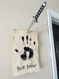 18 Geeky Decoration Ideas That Are Totally Possible Skyrim Crafts Nerd Decor Geeky Craft