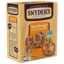 All the flavor of genuine, aged sourdough in a crunchy, traditional pretzel shape. Snyder S Of Hanover Sourdough Hard Pretzel Box 13 5 Oz By Snyder S Of Hanover Amazon De Lebensmittel Getranke