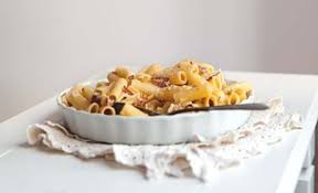 Rigatonis Au Fromage Prosciutto Poire Yogourt Grec Food Recipes Savoury Food